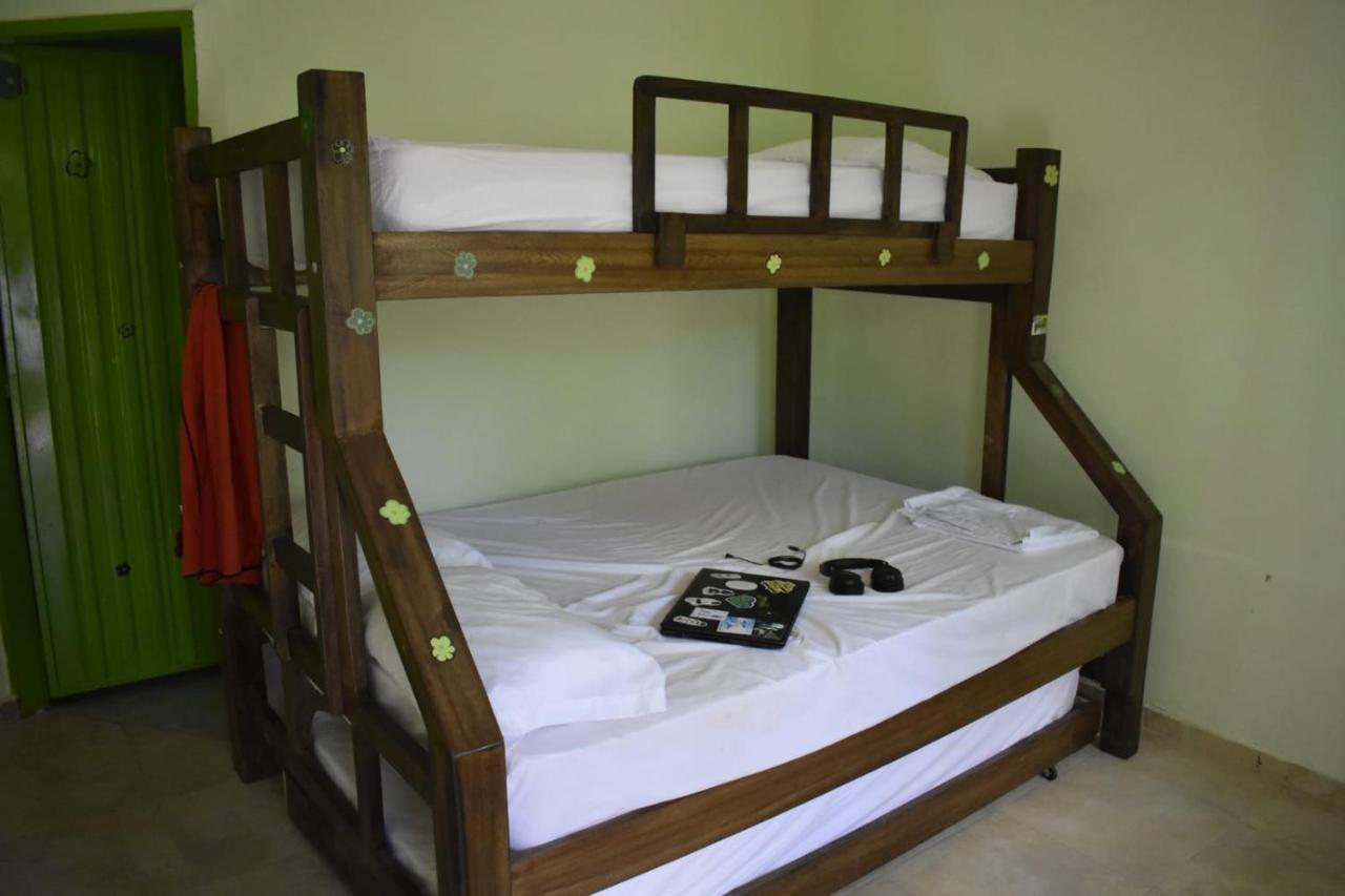 Hostel Hipilandia Taganga Buitenkant foto