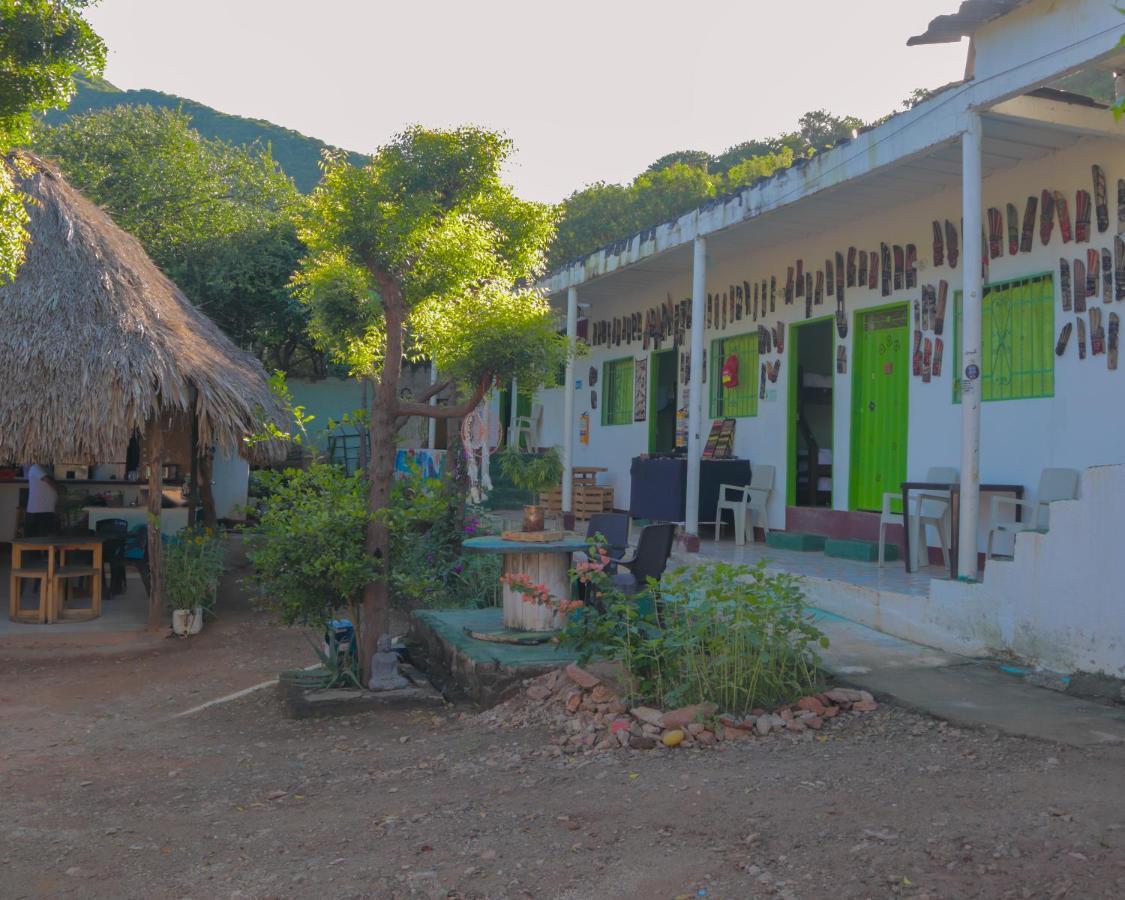 Hostel Hipilandia Taganga Buitenkant foto