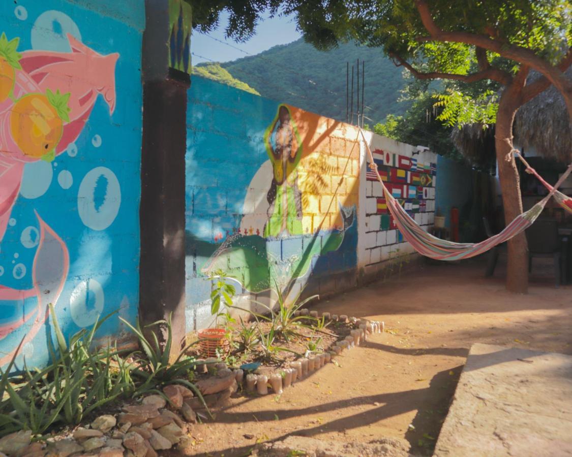 Hostel Hipilandia Taganga Buitenkant foto